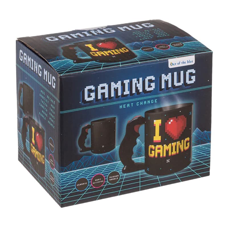 Чаша с топлооцветяващ ефект върху надписа I Love Gaming, дръжка с формата на контролер.