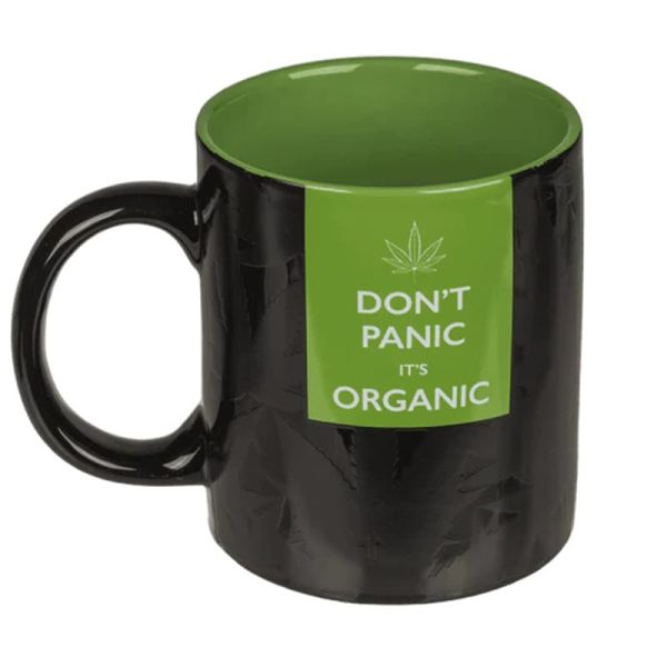 Чаша с листа на марихуана и надпис Don't Panic It's Organic