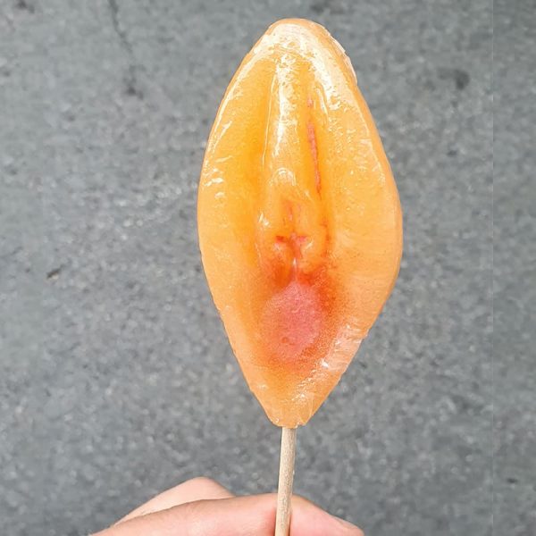 Близалка Вагина с вкус на ягода