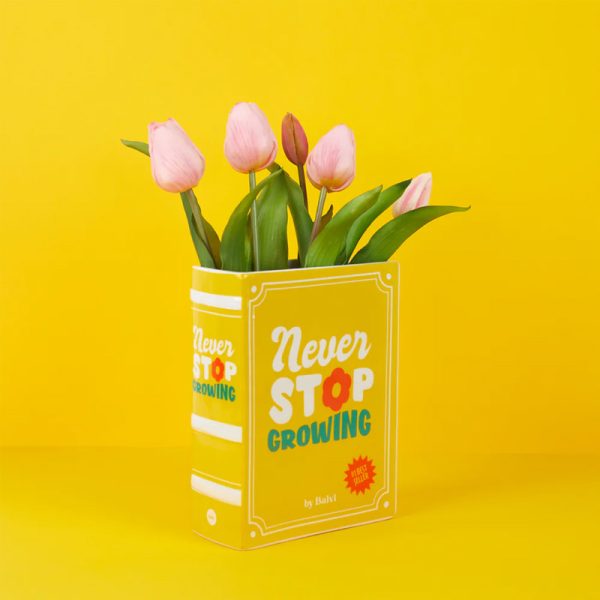 Ваза във формата на книга Never stop growing