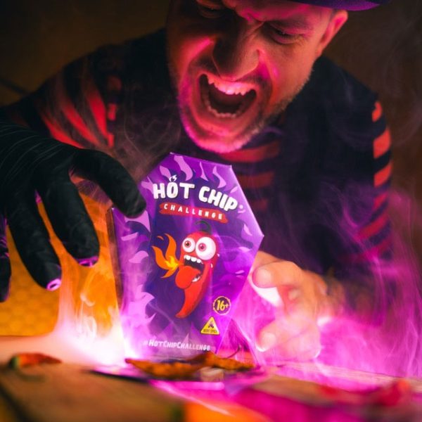 Екстремно Люто предизвикателство с царевичен чипс Hot Chip